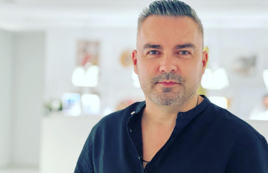 Vedeta ProTV care făcea sex cu băiețeii din orfelinat s-a întors printre copilași, cu ajutorul judecătorilor