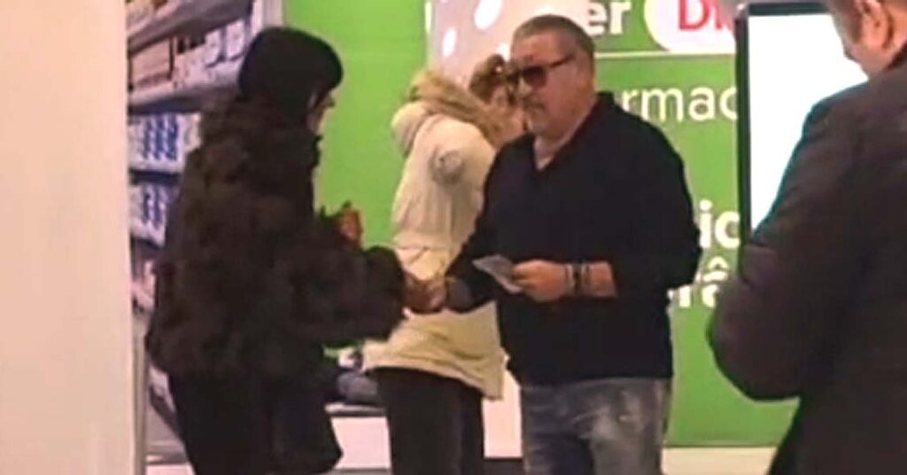 PAPARAZZI / Serghei Mizil a speriat bancomatele! Ce-i în mână, nu-i minciună!