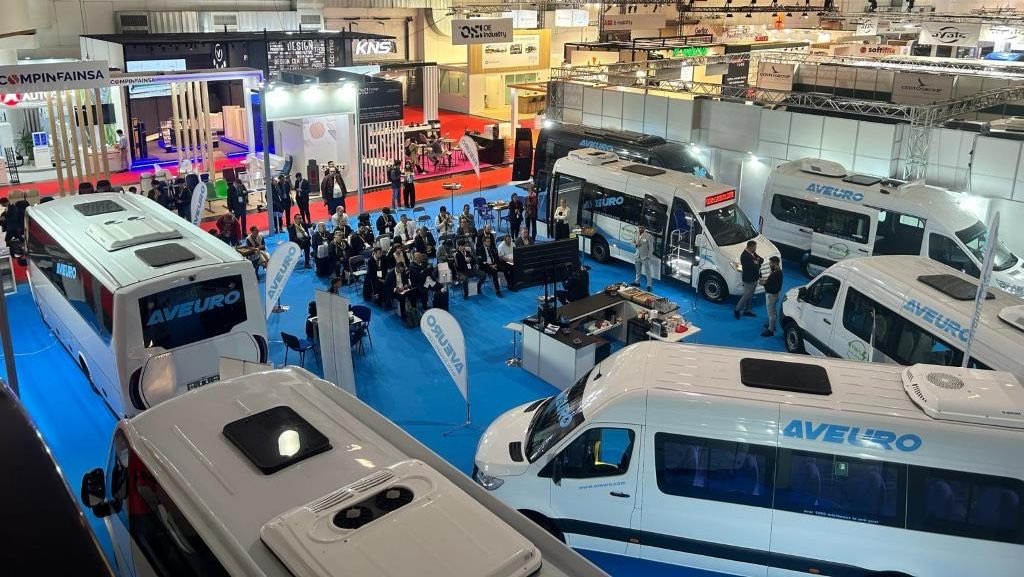 Microbuze electrice produse la Câmpina, prezentate la Bruxelles. România urcă pe harta mobilității verzi