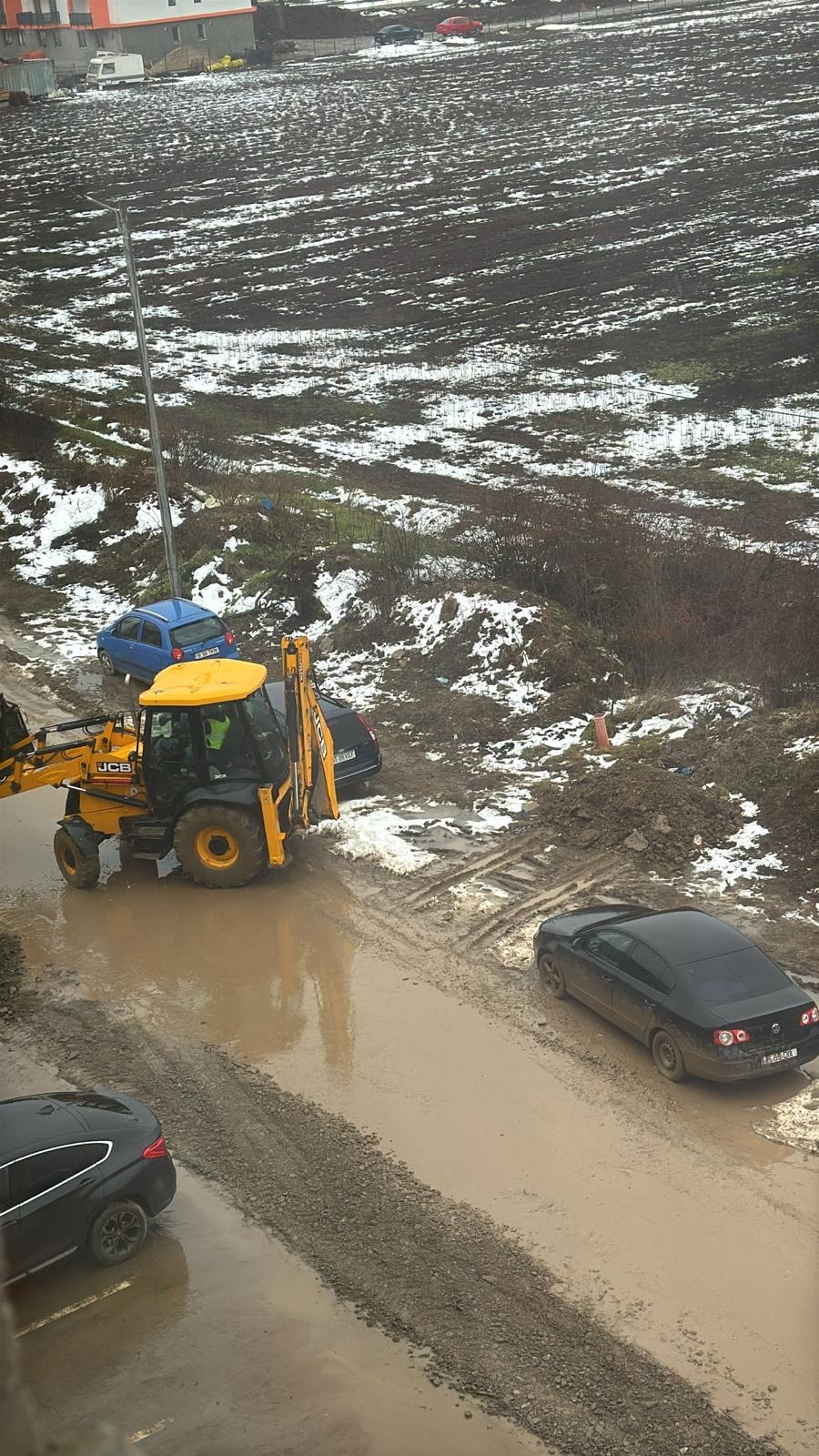 Dobroești între scandaluri și infrastructură precară: locatarii cer asfaltarea străzii Stejarului