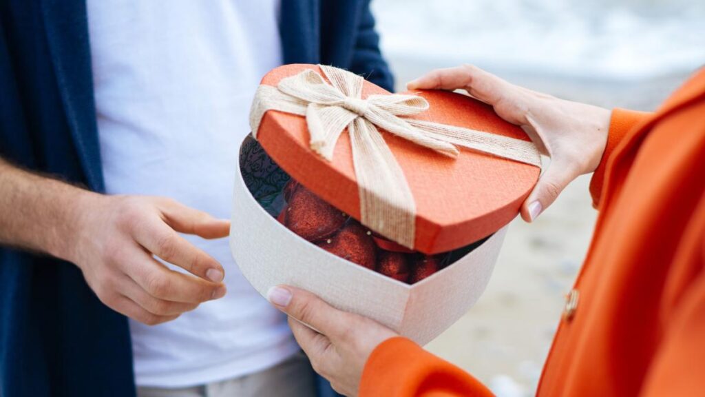 ANPC, avertisment pentru Valentine’s Day și Dragobete. Atenție sporită la achiziționarea produselor și serviciilor