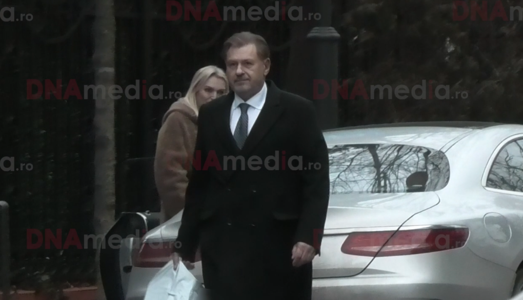 EXCLUSIV | Doctorul Rafila, „operație” gură la gură cu fosta nevastă a unui fotbalist | A „resuscitat-o” la suflet | VIDEO PAPARAZZI