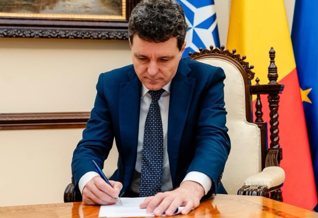 Nicușor Dan: „Am promulgat în această dimineață legea privind pensiile magistraților”