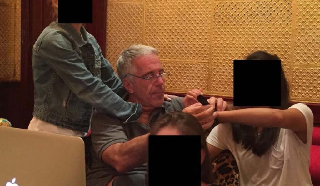 Când și de ce a venit Jeffrey Epstein în România