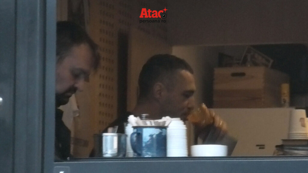 PAPARAZZI / A dat-o pe gât și dus a fost! Nici n-a apucat să se răcească! Imagini de senzație cu Vladimir Drăghia. VIDEO EXCLUSIV