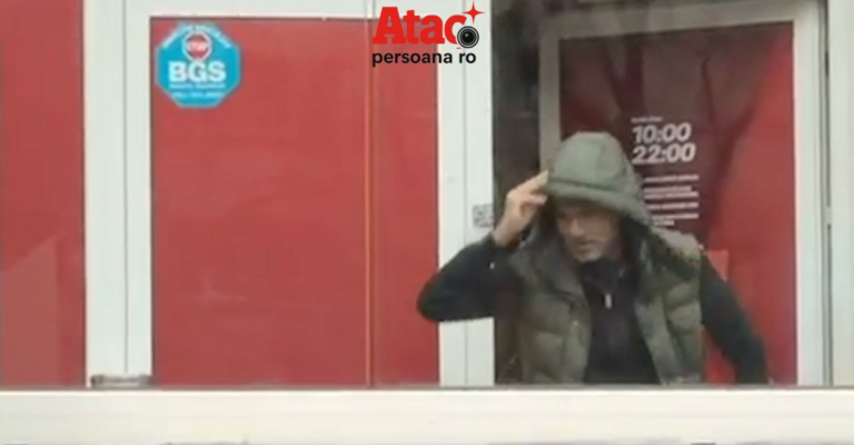 VIDEO EXCLUSIV. Adrian Ilie, prins în offside! A parcat pe trecere și a fugit la pariuri / PAPARAZZI