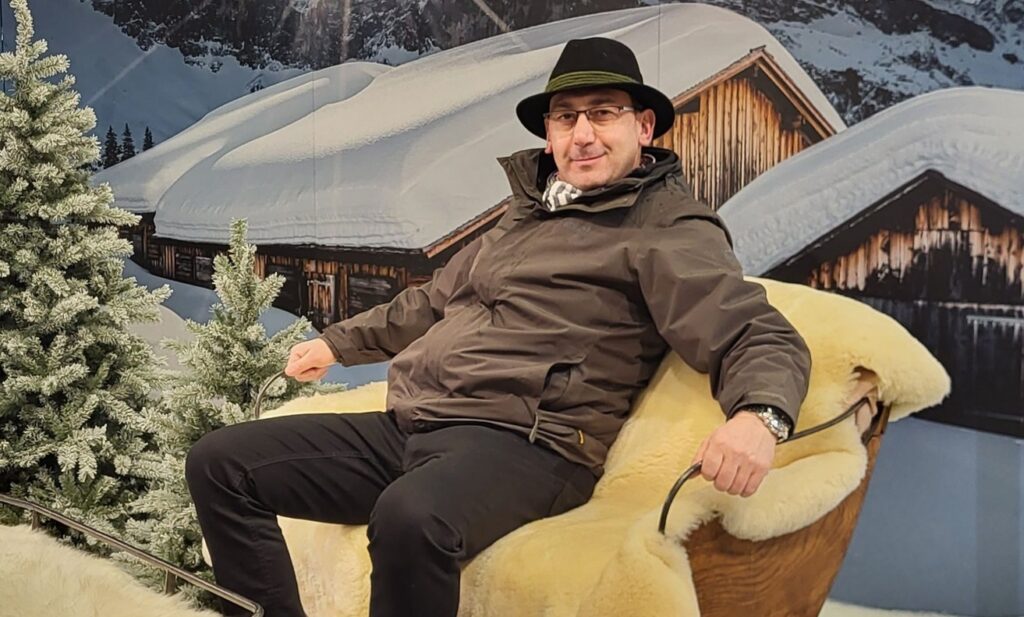 Trei ani cu executare pentru primarul acuzat de angajări fictive | Inițial fusese achitat