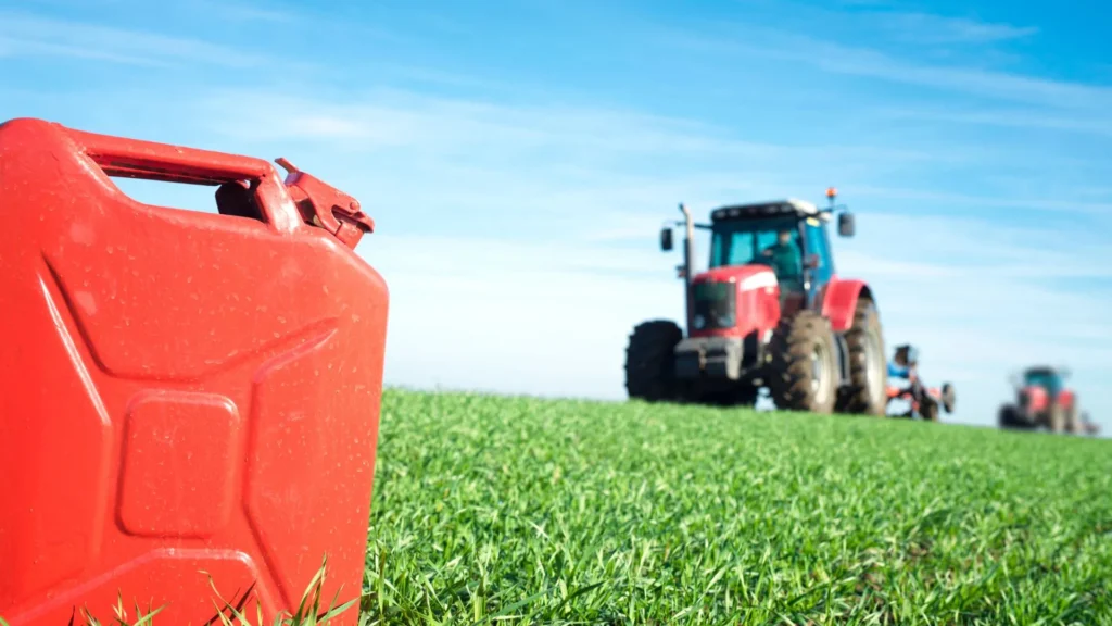 Fermierii cer Guvernului suspendarea sau reducerea accizelor la combustibili. Prețurile au explodat în ultimele zile