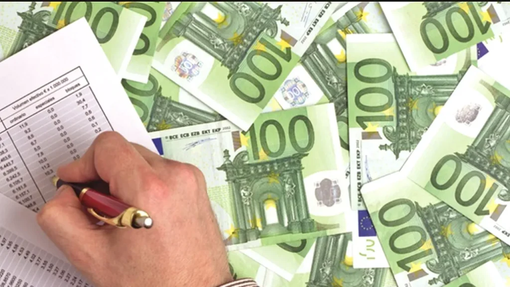 Afaceriști acuzați după cinci ani de obținere ilegală de fonduri | Escrocherie Start-Up Nation