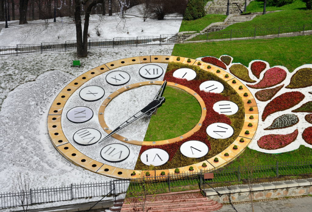 Ora de vară 2026. Ce schimbări se produc în corp și ce trebuie să faci