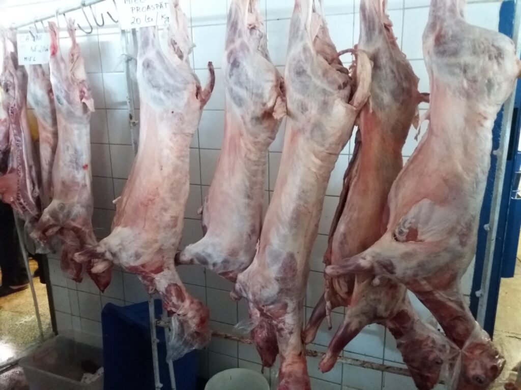 Anunț ANSVSA pentru românii care cumpără carne de miel