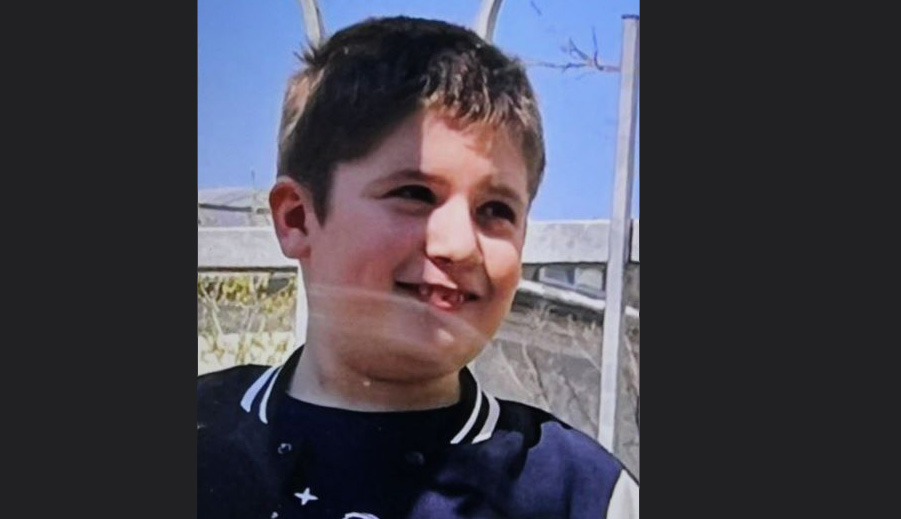 RO-ALERT: Copil dispărut! Poliția Capitalei l-a dat în urmărire