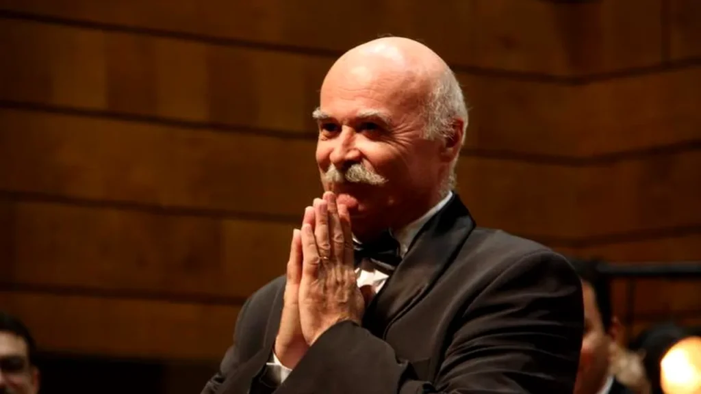 Tudor Gheorghe, dus de urgență la spital! S-a lovit la cap, într-un hotel din Iași