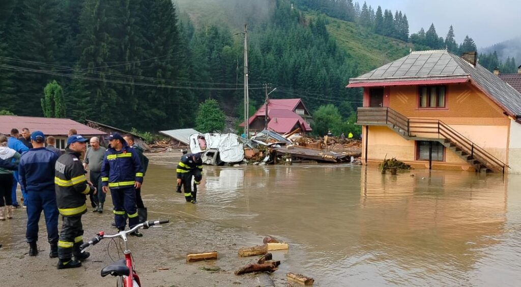 cod-galben-de-inundatii,-in-13-judete-|-22-de-ore-de-cosmar