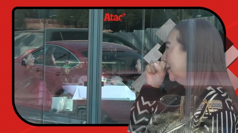 PAPARAZZI / Discretă, bogată și extrem de elegantă! Cum arată femeia care controlează un imperiu de milioane! Lecție de naturalețe pentru toate româncele! VIDEO EXCLUSIV 